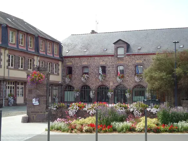 Monte Escalier Qualité Pose monte escalier Montfort-sur-Meu